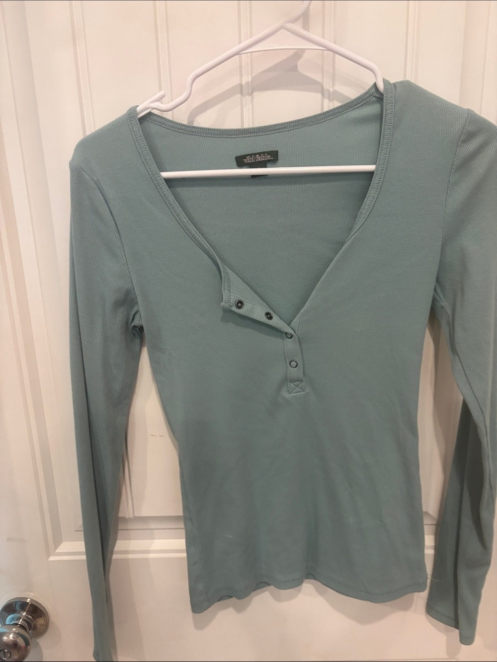 wild fable Sage Ribbed V-Neck Long Sleeve Top